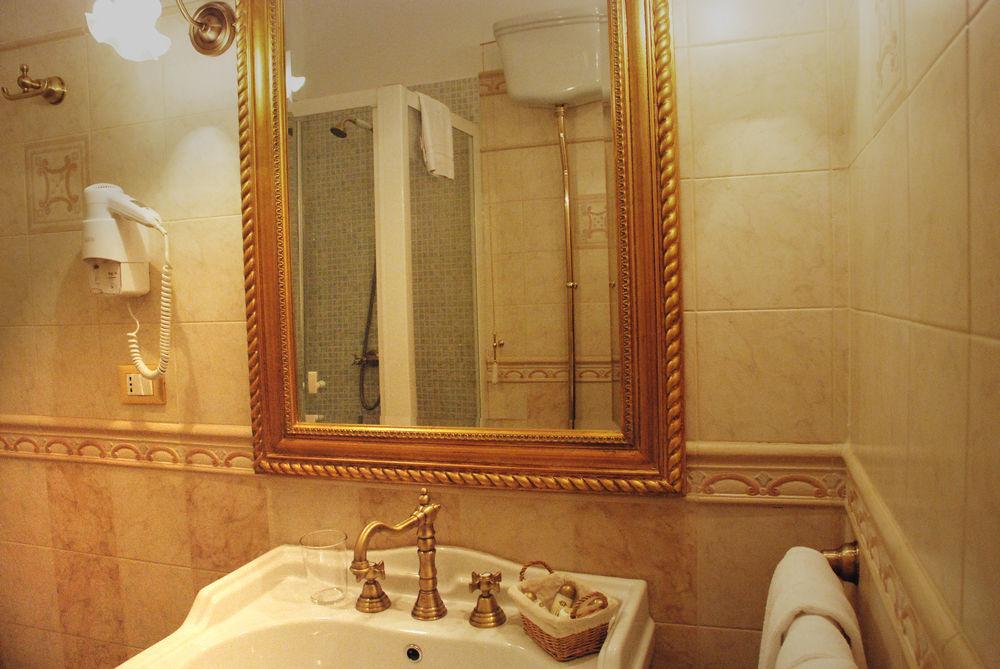 Barberini Suites Rome Exterior photo
