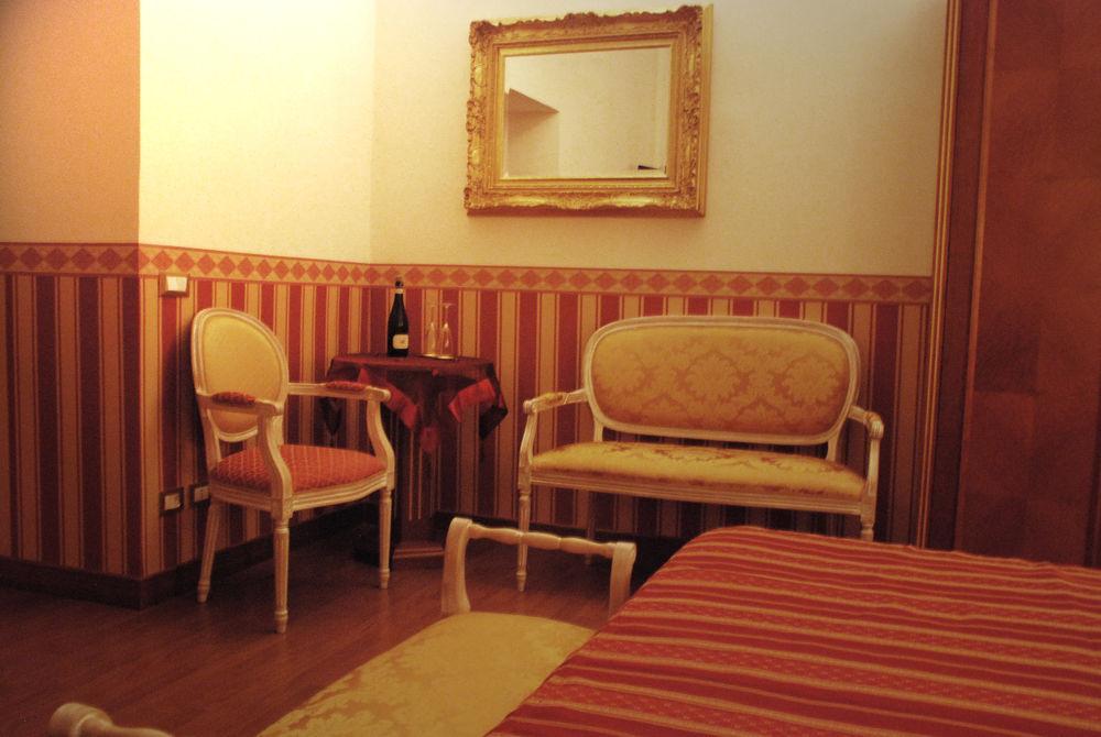 Barberini Suites Rome Exterior photo
