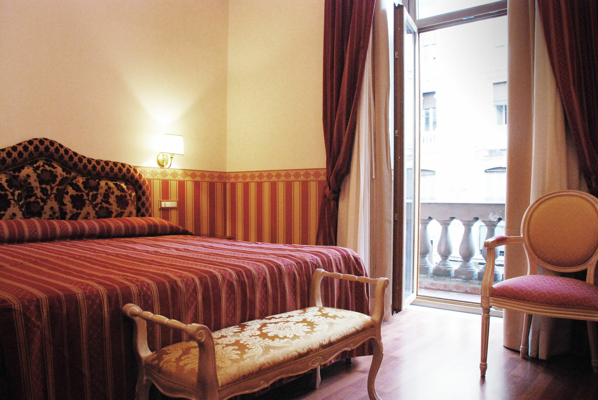 Barberini Suites Rome Exterior photo